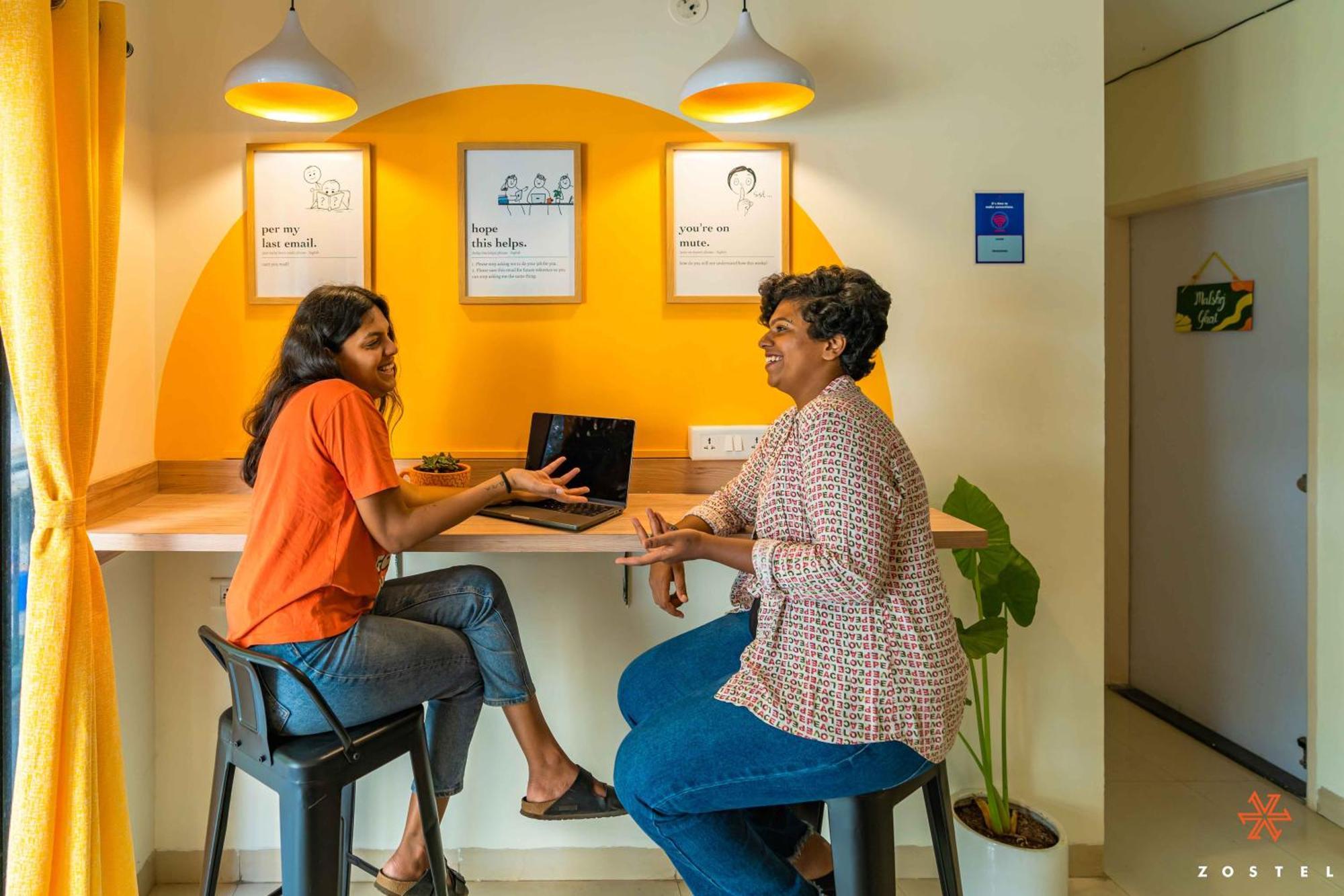 Zostel Pune Exterior foto